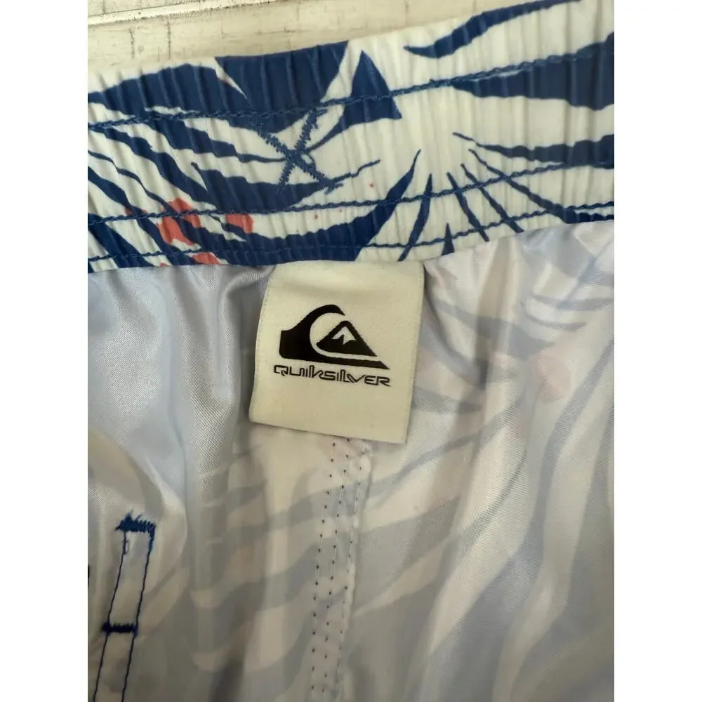 Quiksilver brand world into